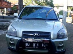 Hyundai Tucson () 2005 kondisi terawat 6