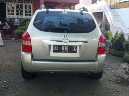 Hyundai Tucson () 2005 kondisi terawat 1