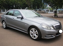 Dijual Mercedes-Benz E250 Avantgrade 2011 2