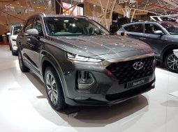 Hyundai Santa Fe CRDi VGT 2.2 Automatic 2018 Dijual 3