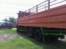 Mitsubishi Fuso  1990 Orange 7