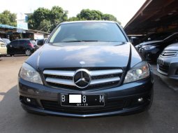 Mercedes-Benz C200 Classic 2009 Dijual 1