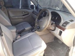 2004 Suzuki Grand Escudo dijual 4