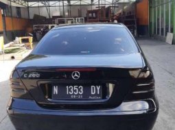 Mercedes-Benz C180  2002 Hitam 5