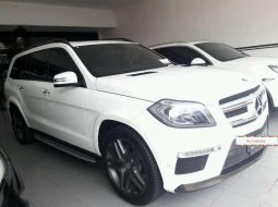 Mercedes-Benz GL400 2015 terbaik 4