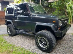 1993 Daihatsu Rocky dijual 5