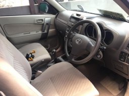 Dijual Toyota Rush G 2013 6