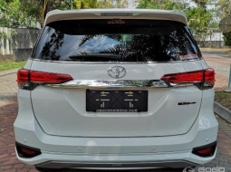 Jual Toyota Fortuner TRD Sportivo 2018 4