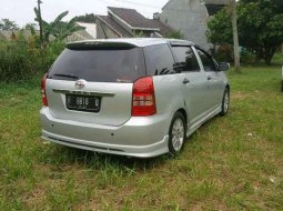 Toyota Wish 2004 terbaik 4