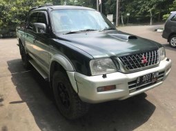 Mitsubishi L200 Strada 2004 harga murah 3