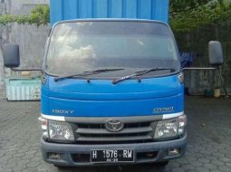 Toyota Dyna  2010 Biru 6