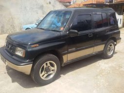 Suzuki Escudo JLX 1997 Hijau 4