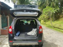 Chevrolet Captiva (2.0 Diesel NA) 2012 kondisi terawat 3