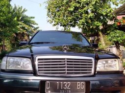 1997 Mercedes-Benz C230 dijual 3