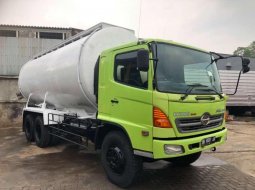 Hino Ranger () 2012 kondisi terawat 5