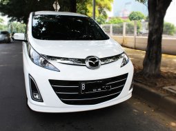 Jual Mazda Biante 2.0 Automatic 2013 1