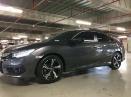 Honda Civic () 2017 kondisi terawat 6