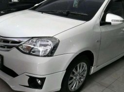 Toyota Etios 2015 dijual 6