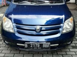 Toyota IST  2003 Biru 8