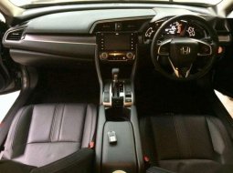 Honda Civic () 2017 kondisi terawat 2