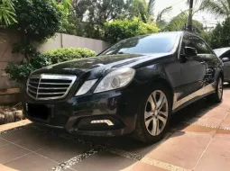 Jual Mobil Mercedez-Benz E-Class 250 2010 1