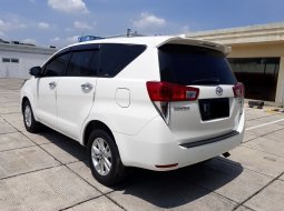 Jual Mobil Toyota Kijang Innova 2.4G 2016 6