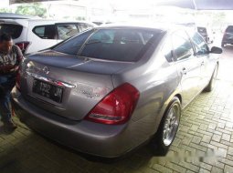 Nissan Teana  2004 Abu-abu 9