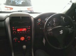 Suzuki Grand Vitara JLX 2011 harga murah 4