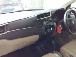 2016 Honda Brio dijual 6