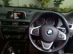 BMW X1 (sDrive18i xLine) 2016 kondisi terawat 5