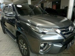 Jual Toyota Fortuner VRZ A/T 2016 1