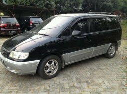 Hyundai Trajet GL8 2005 Hitam 4