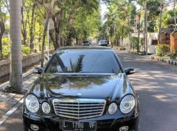 Mercedes-Benz 200E () 2006 kondisi terawat 7