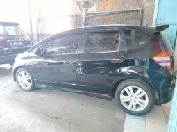 Jual mobil Honda Jazz RS 2008 4