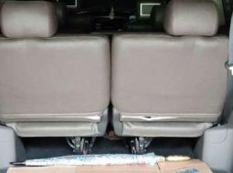 Toyota Noah  2005 harga murah 1