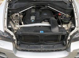 BMW X6 (xDrive35i) 2010 kondisi terawat 3
