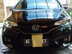 Jual Mobil Honda Jazz RS 2015  1