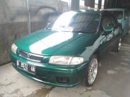 Jual Mobil Mazda Familia 1999 2