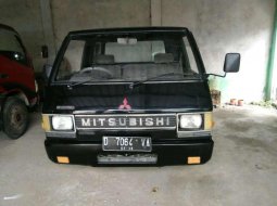 Mitsubishi L300  2003 harga murah 2