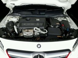 Mercedes-Benz GLA 2015 dijual 4