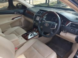 Jual Mobil Toyota Camry V 2013  2