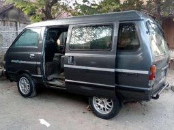 1997 Nissan Vanette dijual 5