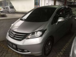 Jual Mobil Honda Freed PSD 2011 2