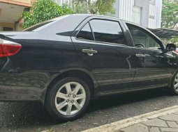 Jual Mobil Toyota Vios G 2004 3