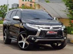 Mitsubishi Pajero Sport Dakar 2018 Hitam 7