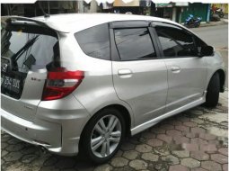 Jual Mobil Honda Jazz RS 2011 4