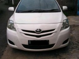 Toyota Limo  2010 Putih 7