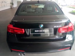 Jual Mobil BMW 3 Series 330i 2018  3