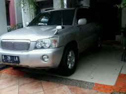 Toyota Kluger 2001 dijual 5