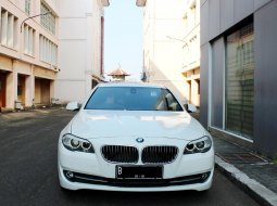 Jual Mobil BMW 5 Series 520i 2012 1